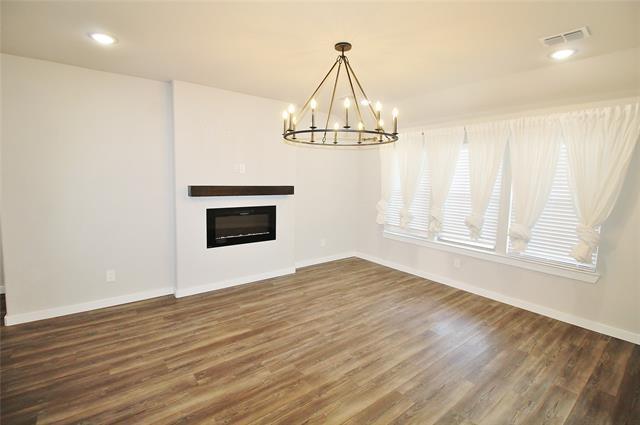 Building Photo - 139 Lost Maples Wy