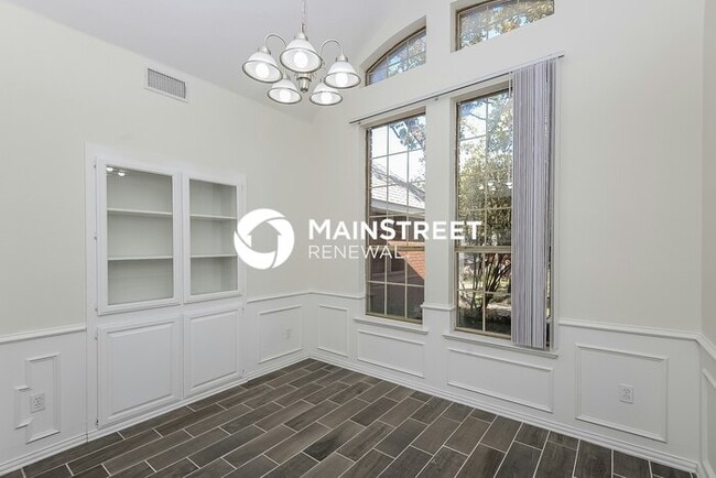 Building Photo - 4 Bedroom Pet-Friendly Home in Grapevine, ...