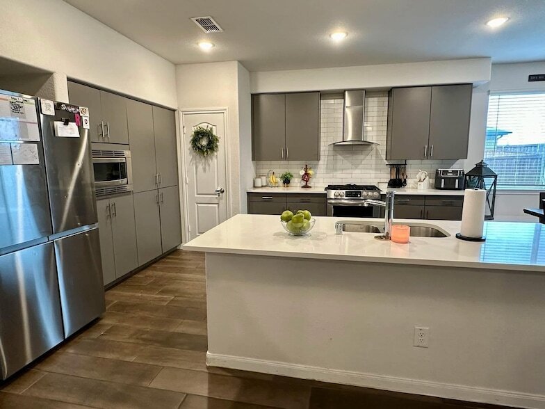 Foto principal - 804 Saratoga Rd