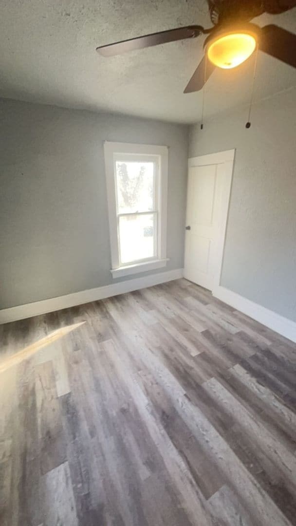 Building Photo - Winter Monthly Price Reduced!