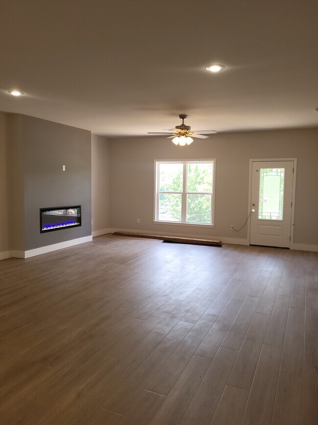 Foto del edificio - 1803 Aldersgate Rd