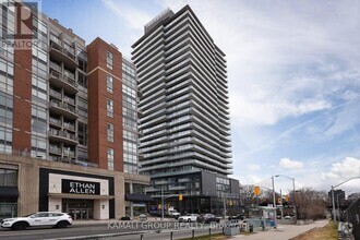 Building Photo - 1815-1815 Yonge St