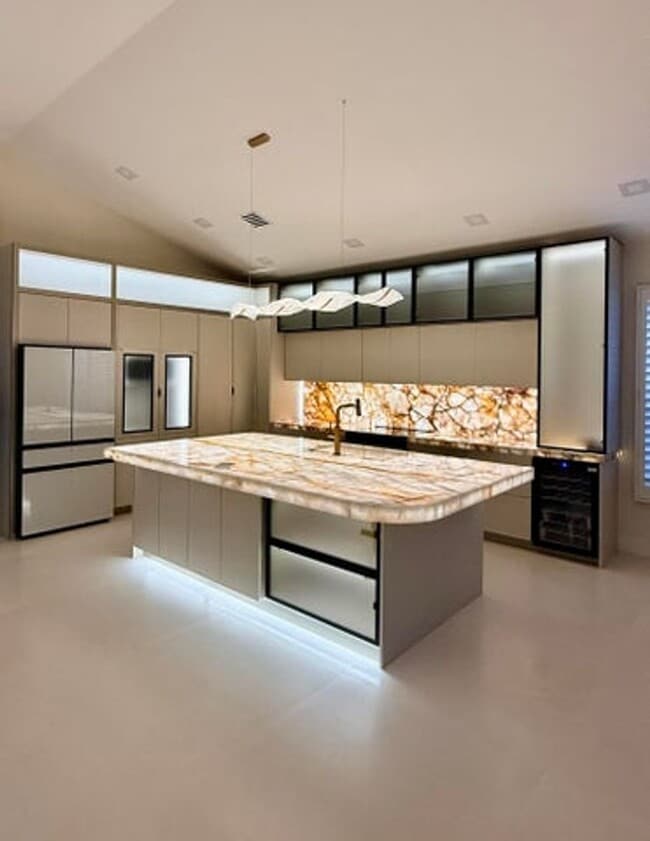 Photo - 7686 La Corniche Cir House