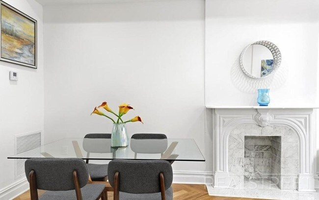 Plano de planta - 881 Park Avenue
