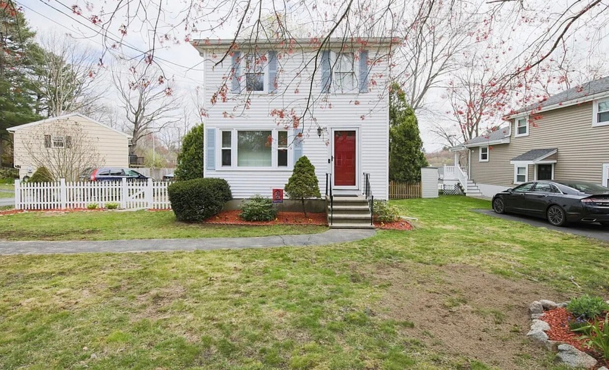 Front - 69 E Shore Rd
