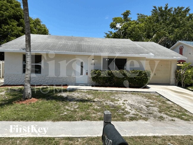 Building Photo - 6004 Westfall Rd