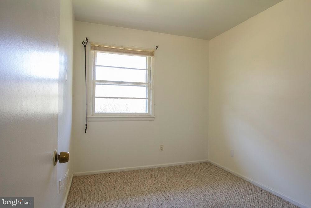 1008 Cottage St SW, Vienna, VA 22180 House Rental in Vienna, VA