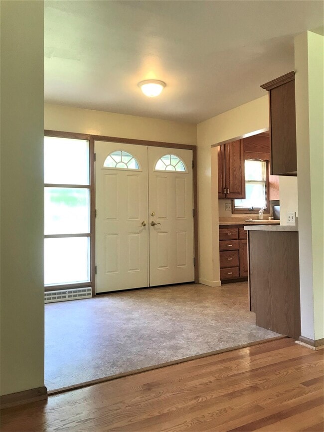 Building Photo - 5806 Tolman Terrace