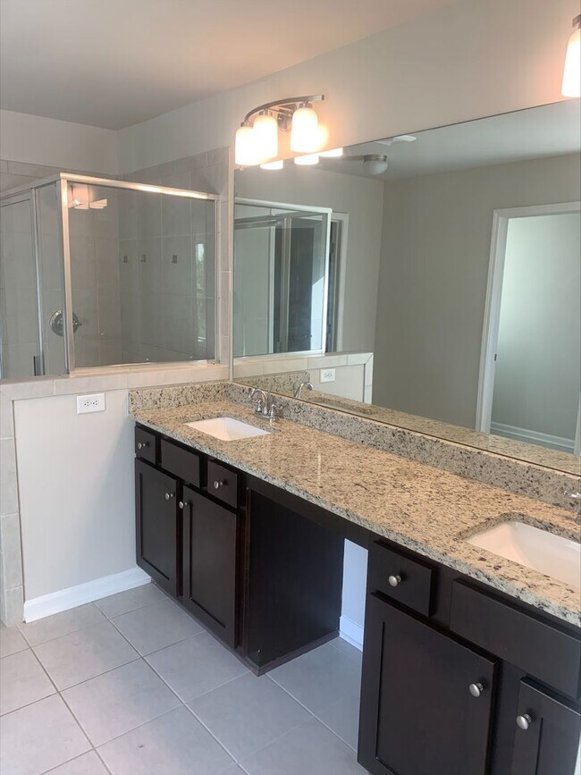 Foto del edificio - NEW Single Family Home in Lithonia with UP...