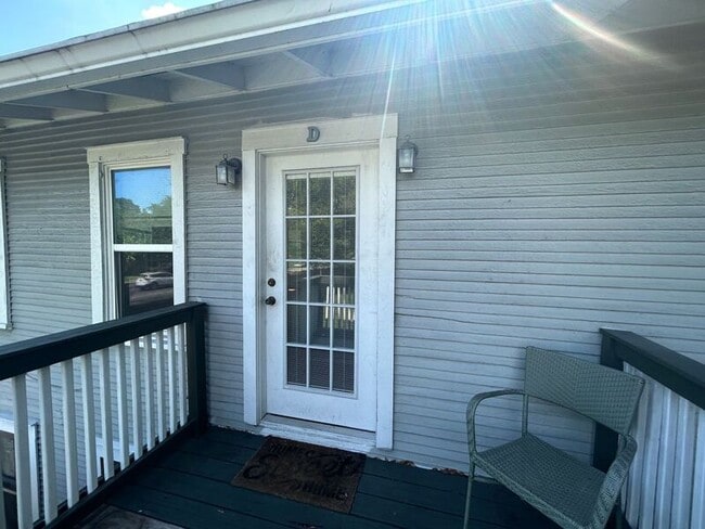 Building Photo - 5309 Seminole Ave