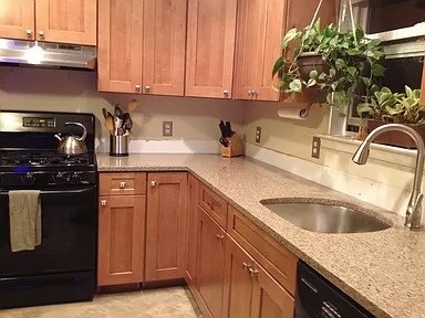 Foto del edificio - 72 New Irondale Rd