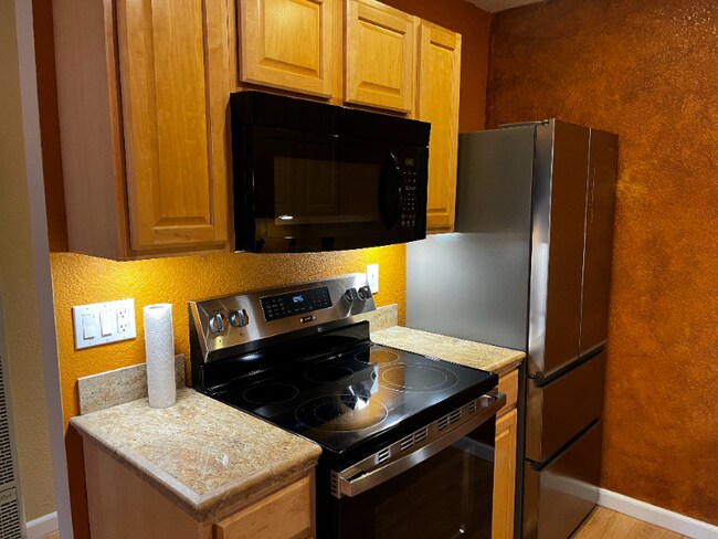 Foto del edificio - 2730 Oak Rd