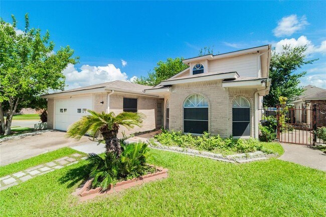 Building Photo - 13542 Carruth Ln
