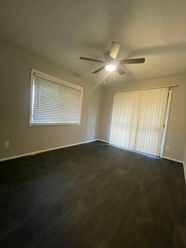 Foto del edificio - 485 Pierce Ave NW