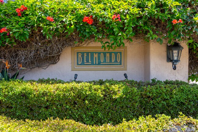 Building Photo - 16002 Camino Deliciada