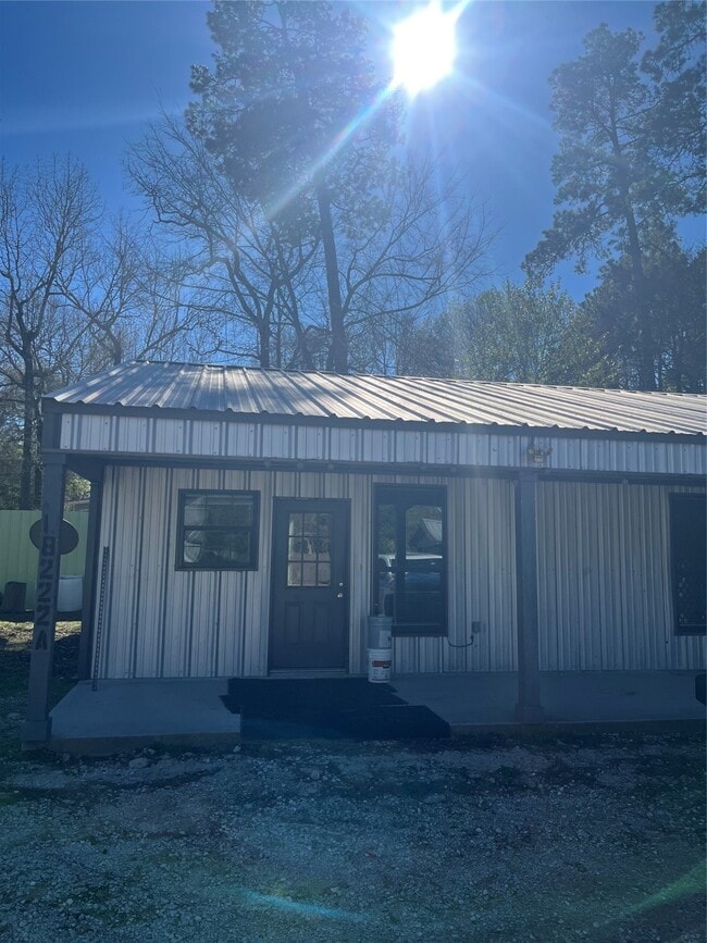 Building Photo - 18222 Bonnie Alice Dr