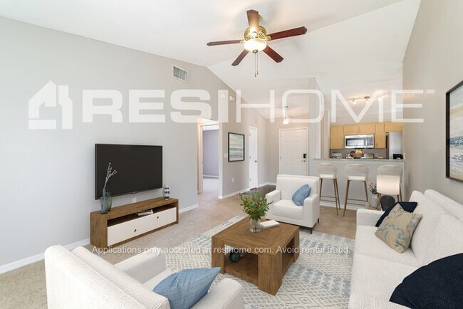 Building Photo - 3009 Sabal Bend Dr NE