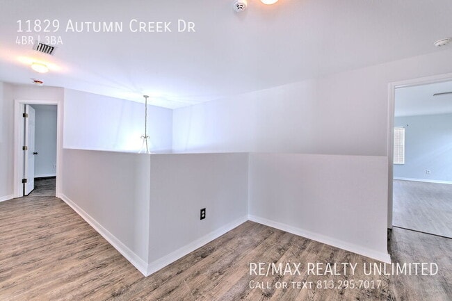 Foto del edificio - 11829 Autumn Creek Dr