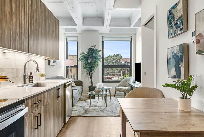 Foto del edificio - 3120 N Broadway St