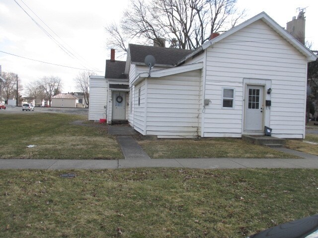 Primary Photo - 211 W Buckeye Ave