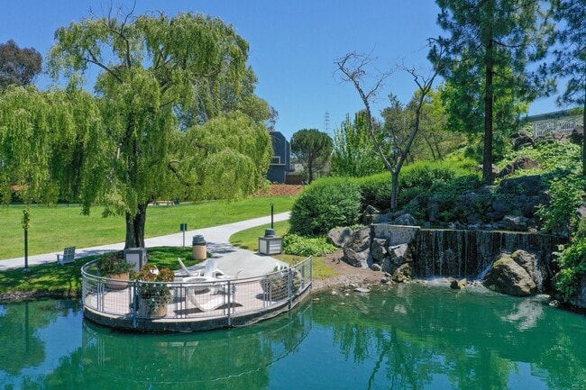 Building Photo - Serenity at Larkspur
