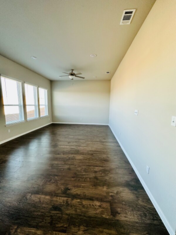 Foto del edificio - 1020 Vista View Dr