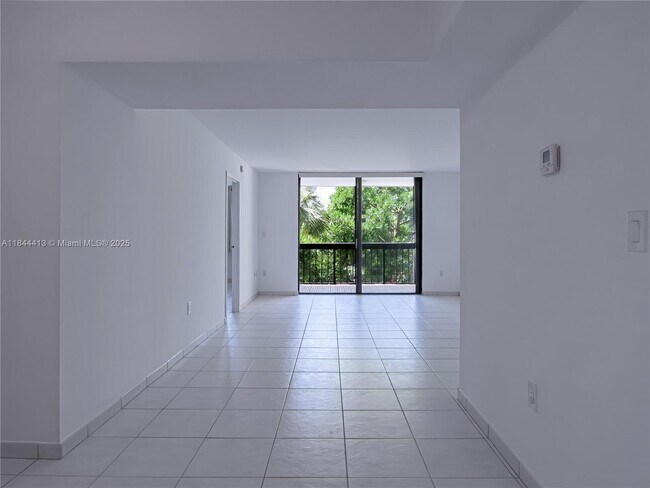 Foto del edificio - 2333 Brickell Ave