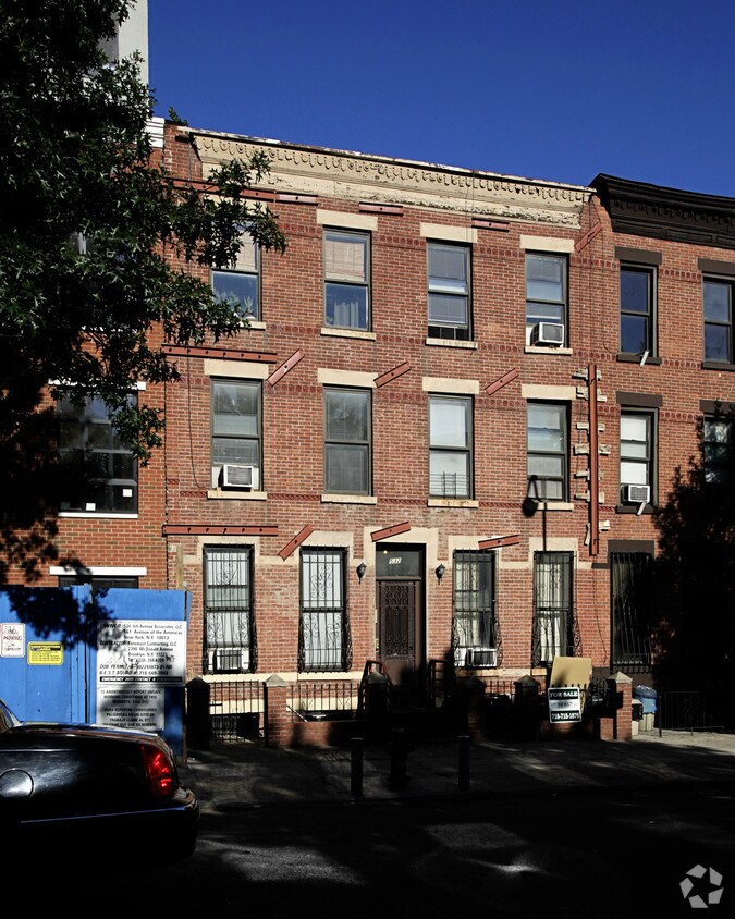 Primary Photo - 532 6th Ave