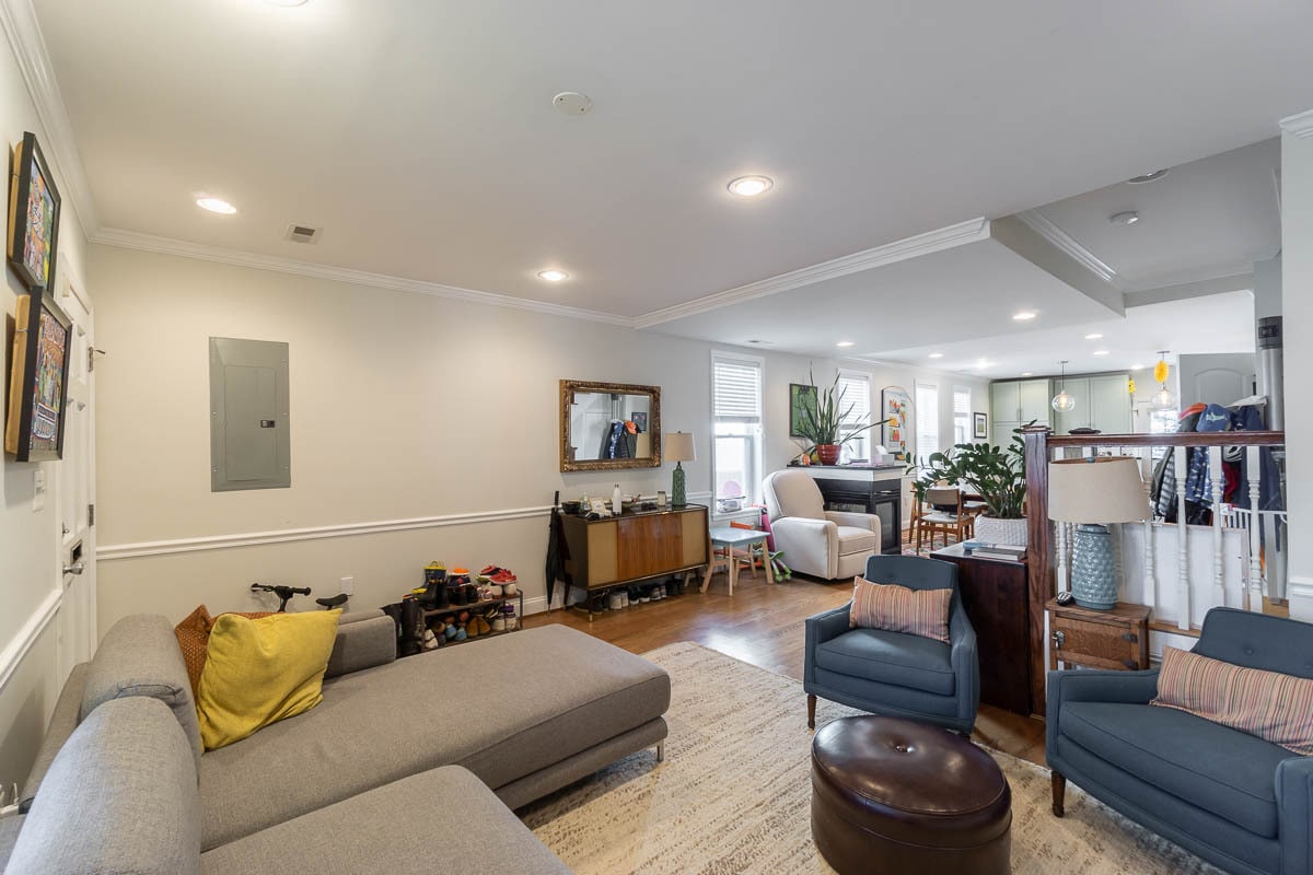 Photo - 904 Webster St NW (Washington, DC)