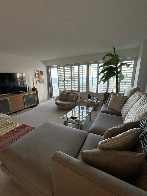 Building Photo - 4010 Galt Ocean Dr