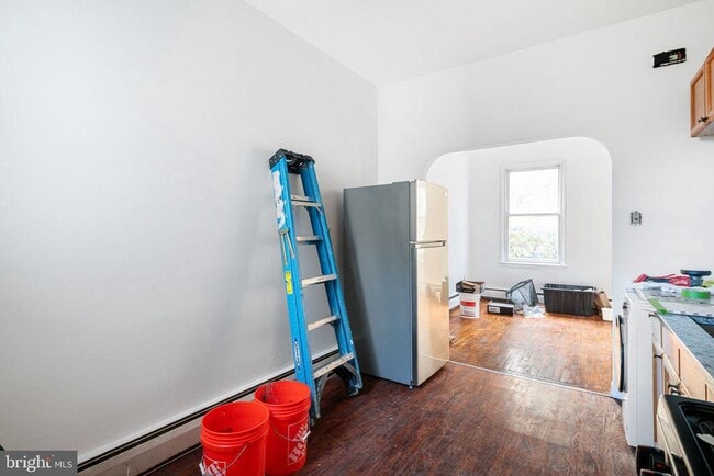 Building Photo - 417 S 16th St