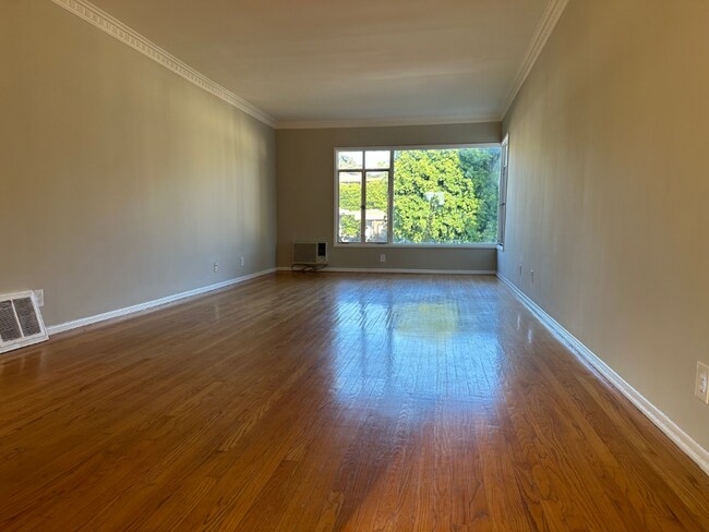 Foto del edificio - 4700 Los Feliz Blvd