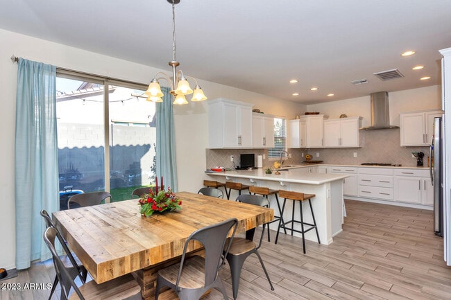 Building Photo - 4712 E Nocona Ln