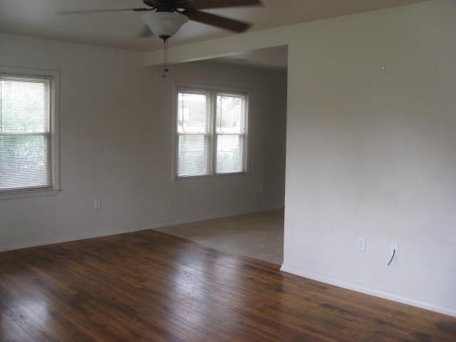 Foto del edificio - 1070 W Cato Springs Rd
