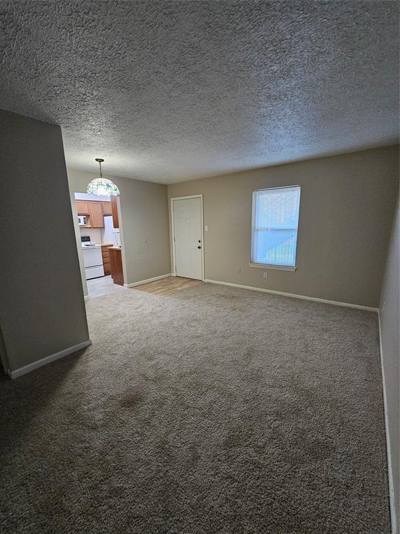107 E Willowick Ave Unit 2, Friendswood, TX 77546 Condo for Rent in