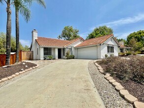 Building Photo - 1008 Bridle Path Way