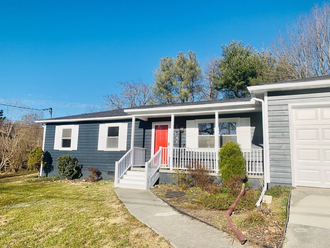 520 Harrow Rd, Knoxville, TN 37934 House Rental in Knoxville, TN