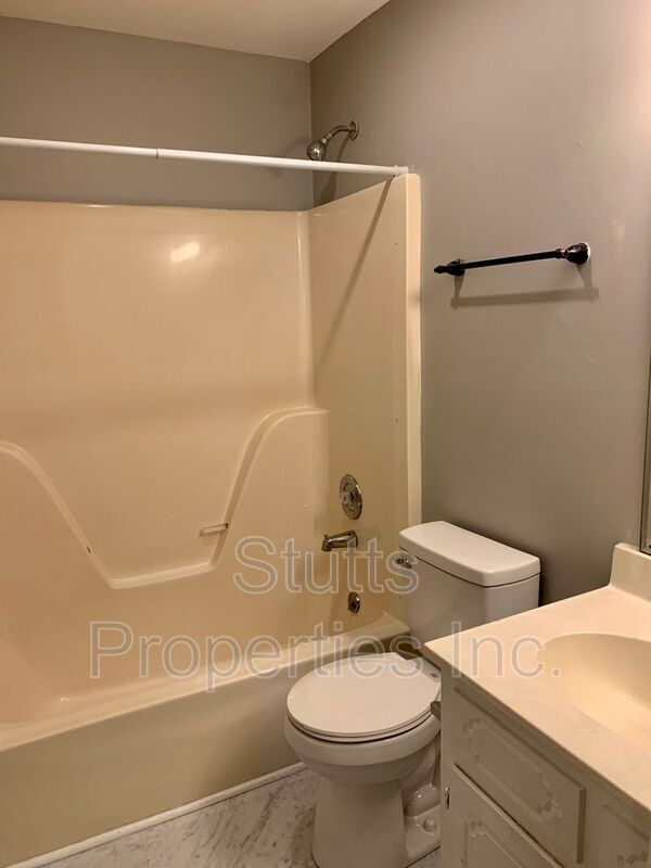 108 Watts Bar St Unit 16, Sheffield, AL 35660 Condo for Rent in