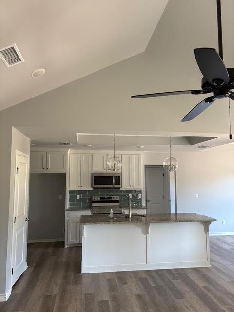 Foto del edificio - 148 Brenlind Ln