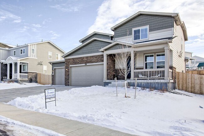 Foto del edificio - 4 Bedroom 2 1/2 Bath in Johnstown Farms
