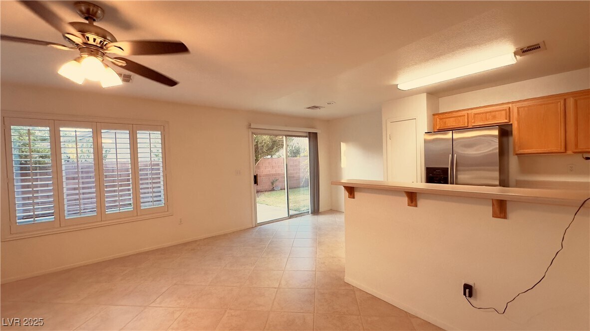 Building Photo - 1576 Comfort Hills St