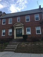 Building Photo - 2843 Minnesota Ave SE
