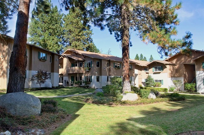 525 Alpine Pl Unit Apt H1, Leavenworth, WA 98826 Condo