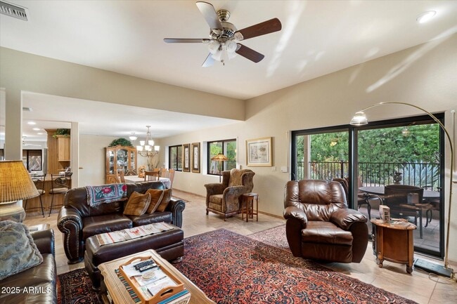 Building Photo - 25409 N Quail Haven Dr