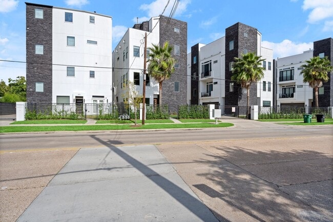 Foto del edificio - 1615 Wheeler Ave