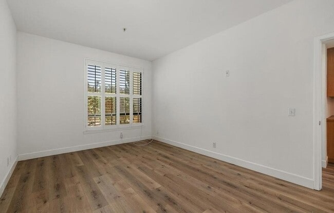 Foto del edificio - 5895 Friars Rd