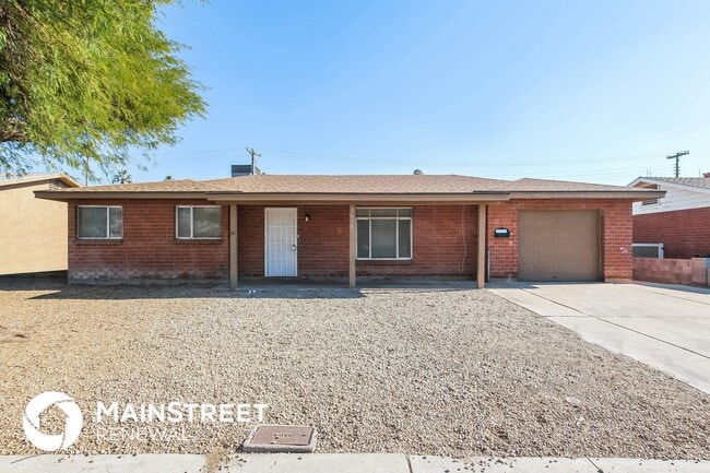 Building Photo - 3619 N 48th Ave