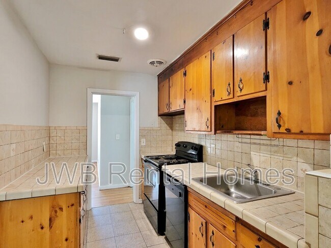 Building Photo - 5434 Minosa Ct
