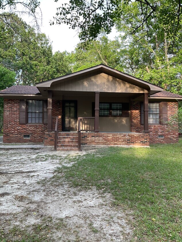 Foto principal - 1210 Dunwoody Dr