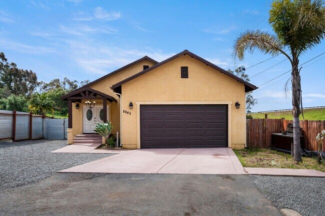 Building Photo - Beautiful home built in 2018 only 1 mile f...